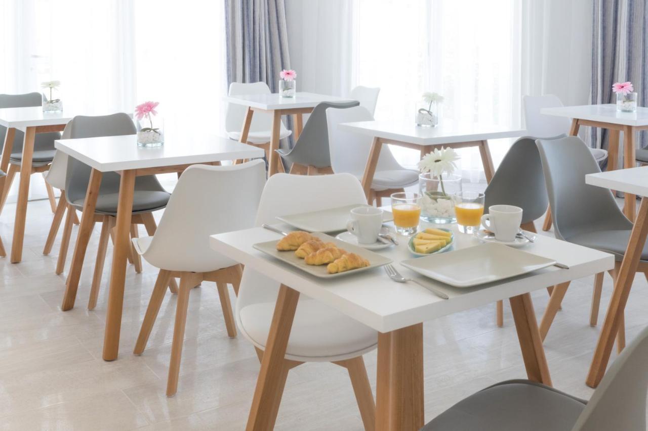 Hotel Defkalion Petra  Zewnętrze zdjęcie