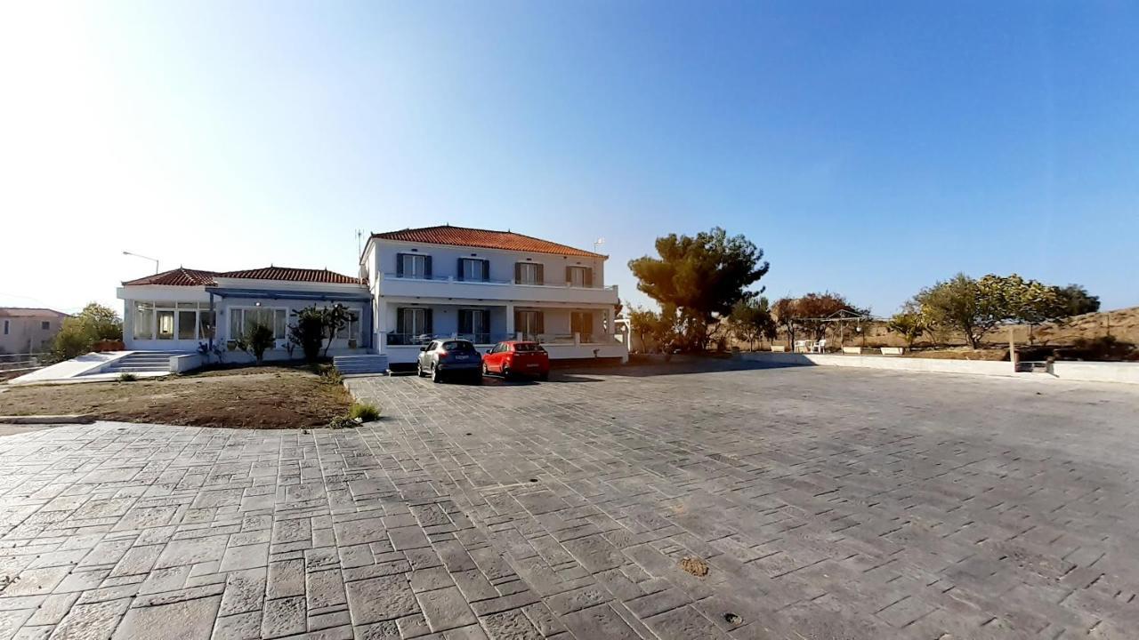 Hotel Defkalion Petra  Zewnętrze zdjęcie